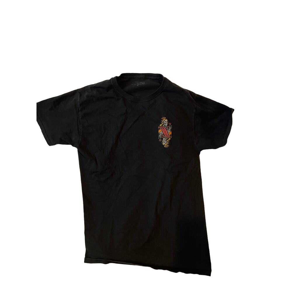 Skulls and Roses T-Shirt Mens M